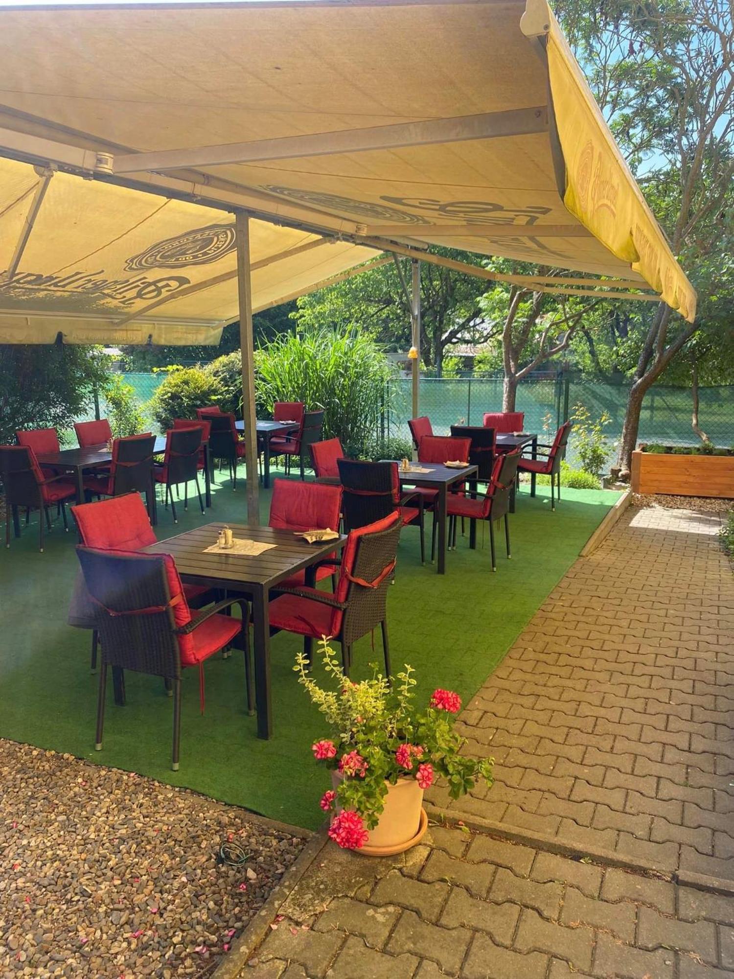 Hotel Restaurace Stará Lípa Česká Lípa Exterior foto