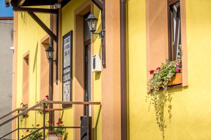 Hotel Restaurace Stará Lípa Česká Lípa Exterior foto